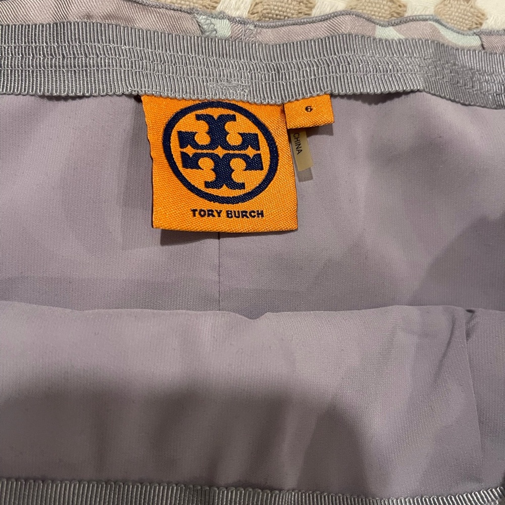 Gorgeous Tory Burch Silk Skirt 6 - Picture 3 of 8